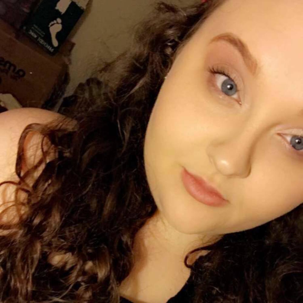 Meet your Posher, Kara